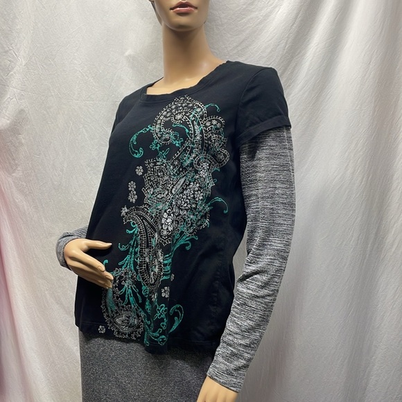 Appropriate Behavior Black Long Sleeve Tee Shirt - Picture 2 of 7